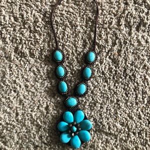 Turquoise flower necklace
